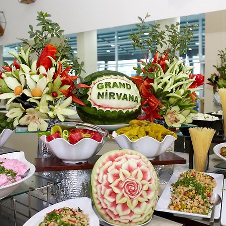Grand Hotel Nirvana Sunny Beach Exterior foto
