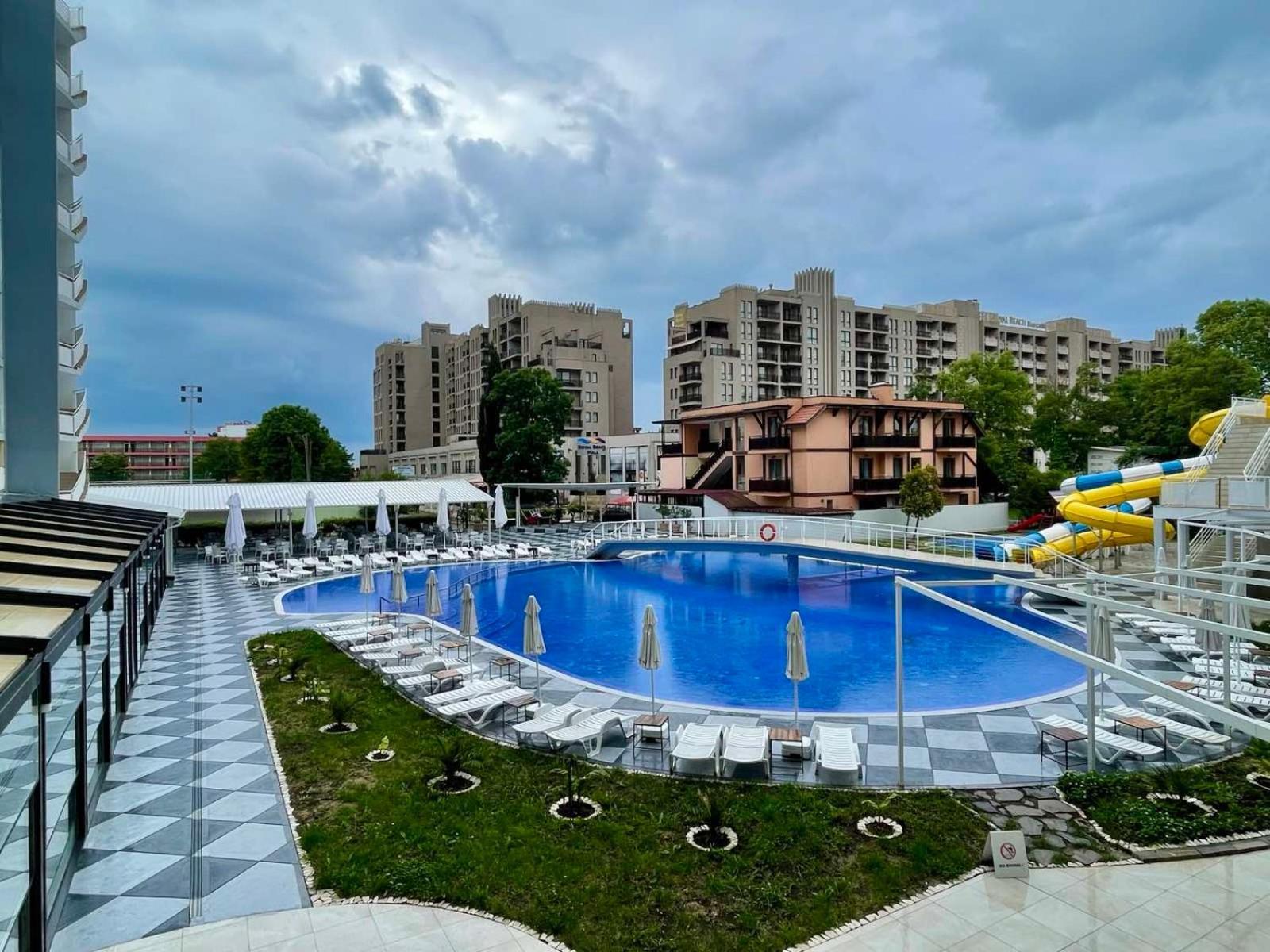 Grand Hotel Nirvana Sunny Beach Exterior foto