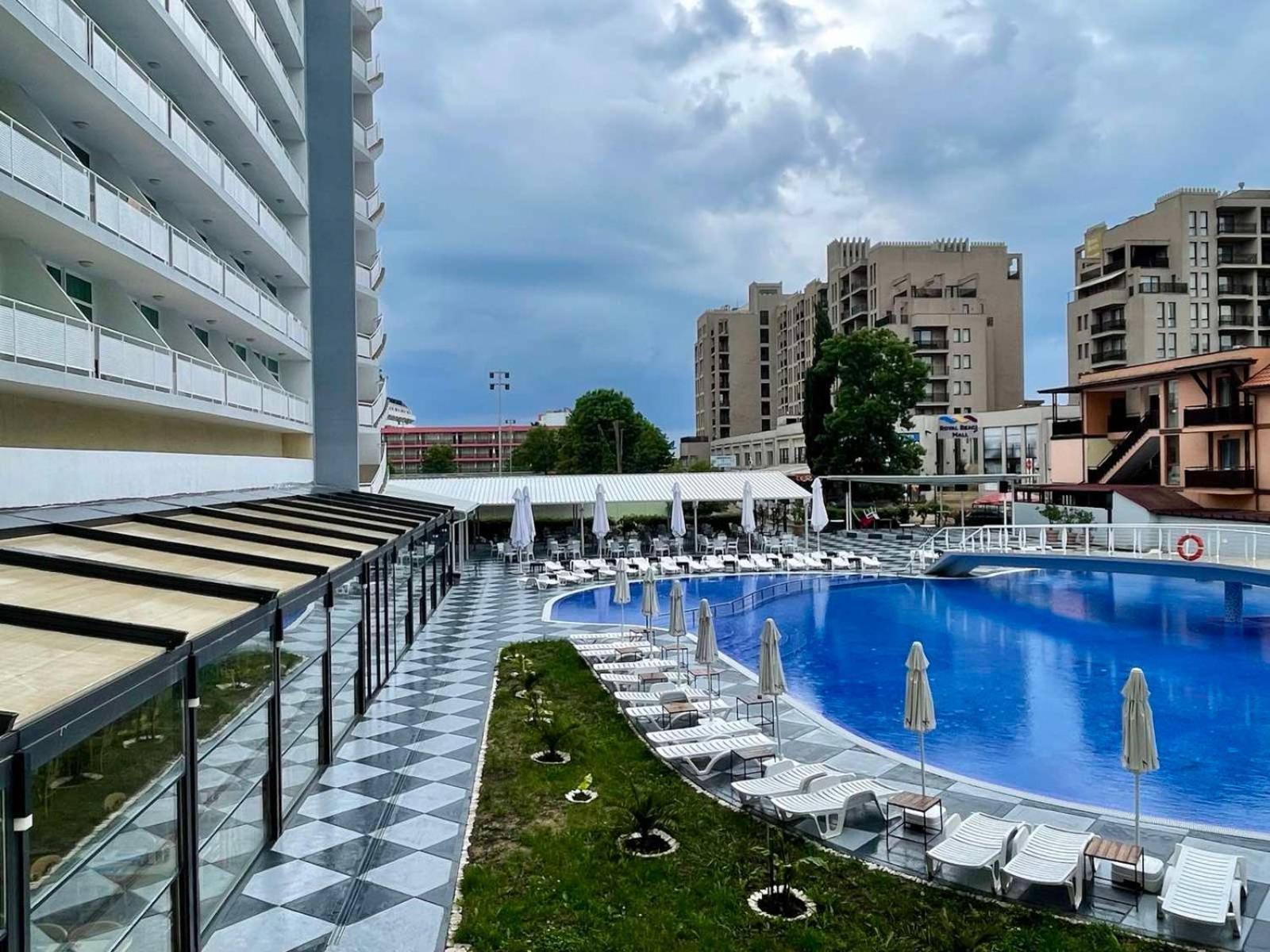 Grand Hotel Nirvana Sunny Beach Exterior foto